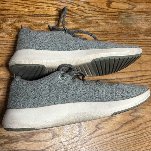 Allbirds | 12 | men’s wool runner shoes - Picture 6 of 9